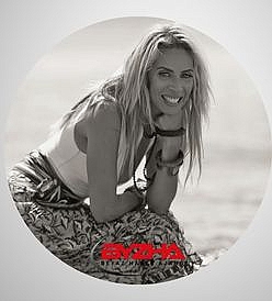 Zeynep Casalini Kimdir? Hayatı, Kariyeri ve Eserleri