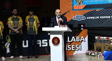 50 Bin TL Ödüllü TEKNOMER E-Spor Gençlik Kupası'nda Kıran Kırana Final