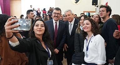Ege Üniversitesinde yüksek lisans ve doktora öğrencilerinin TÜBİTAK başarısı devam ediyor