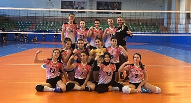 Filede Yıldız Kozlar Sezona Galibiyetle Başladı