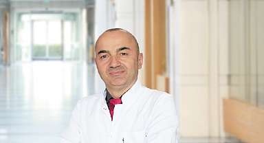 Göz kapağı sarkması tedavi edilebilir