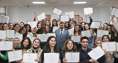 İKÇÜ’lü Öğrencilerin TÜBİTAK Projeleri Başarısı