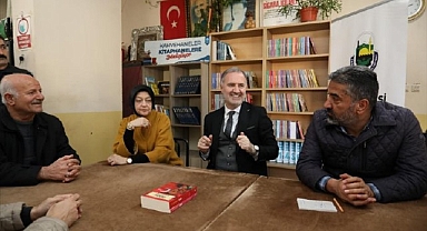 İnegöl’de Kahvehaneler Kitaphaneye Dönüşüyor