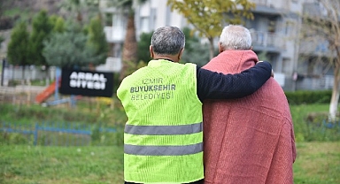 İzmir Büyükşehir Belediyesi evsizlere kapılarını açtı