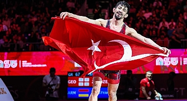 İzmir'in yıldızlarına 2022'de madalya yağmuru