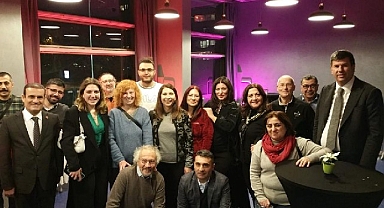 Kadıköy Belediye Başkanı Şerdil Dara Odabaşı Kreuzberg Belediye Meclisinde Konuştu