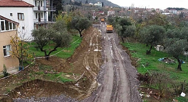Kocaeli Büyükşehir'den Ereğli Mahallesi'ne yeni yan yol