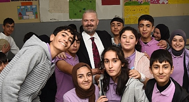 Menemen Belediye Başkan Vekili Aydın Pehlivan Yeni yıl dolayısıyla bir mesaj yayınladı