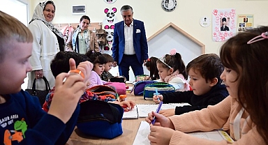 Minikler yeni yıl pastalarını yaptı