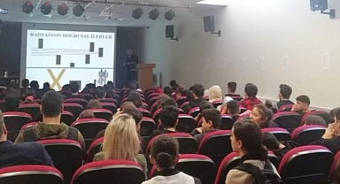 Nükleer Bilimler Enstitüsü öğrencilere radyasyon konusunda farkındalık kazandırıyor