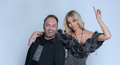 Petek Dinçöz: 'Her gün aynada genetiğimle oynuyorum'