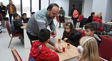 Saray’da çay içleri ısıttı