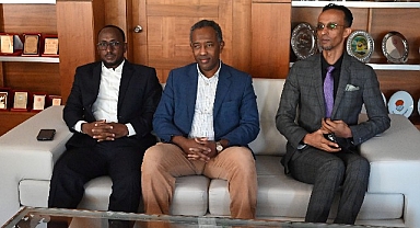 Somalililer erasmus için Kemer’de