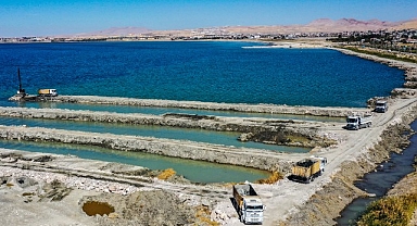 Van Büyükşehir Belediyesi, daha temiz ve yaşanabilir bir Van için 2022 yılında yoğun bir çalışma ortaya koydu.