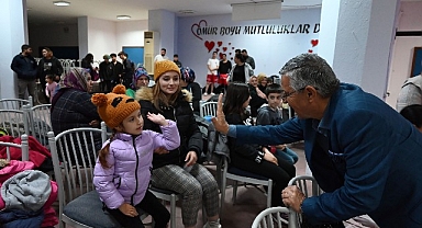 Velilerden Başkan Topaloğlu’na salon teşekkürü