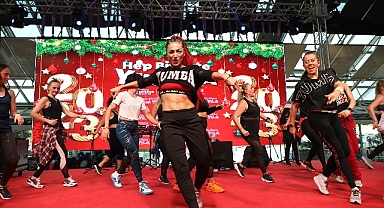 Yeni Yıl heyecanı Yılbaşı Festivali'nde yaşanıyor