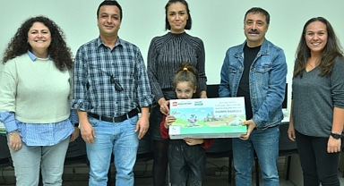Yenişehir’in “Minik Bilim Kahramanları” için lego setleri dağıtıldı