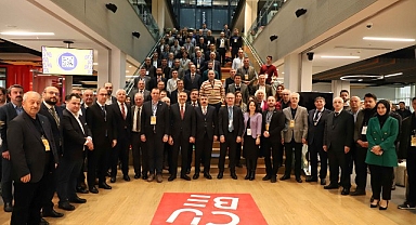 Akıllı ve sürdürülebilir kentler odaklı Teknopark İstanbul girişimleri belediye başkanları ve iş insanlarına anlatıldı