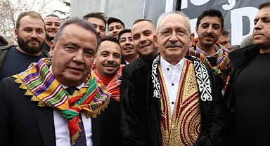 Antalya Büyükşehir Belediye Başkanı Muhittin Böcek Büyük Yörük Türkmen Buluşmasına katıldı