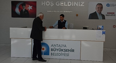 Antalya Büyükşehir, hasta ve hasta yakınlarını evinde hissettiriyor