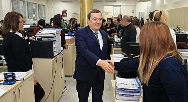 Başkan Batur’dan belediye çalışanlarına Yılın ilk iş gününde kutlama