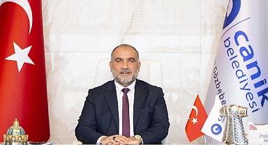 Başkan Sandıkçı’dan Regaip Kandili Mesajı