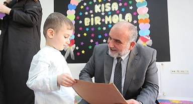 Başkan Sandıkçı Öğrencilerin Karne Sevincine Ortak Oldu