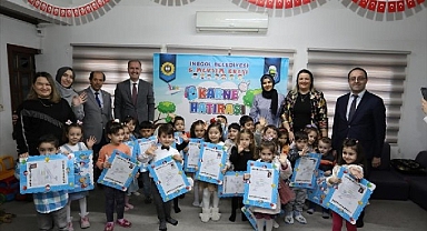 Beşinci Mevsimin Minikleri İlk Karnelerini Aldı