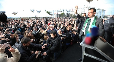 Ekrem İmamoğlu, Nilüfer Belediyesi’ni ziyaret etti