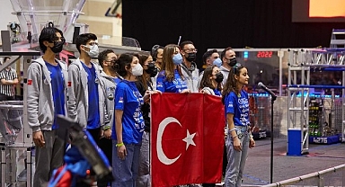 “Emoner Robotics” bu kez “Charged-Up” teması üzerine yarışacak…