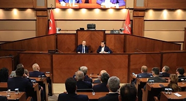 HAK-İŞ’ten Ekrem İmamoğlu’na Destek Ziyareti