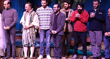 Hayal ile Gerçek Arasında Gizemli Bir Gecenin Hikâyesi “Bir Gece Masalı”