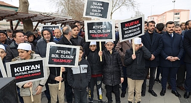 İsveç'te Kur'an-ı Kerim'in Yakılması Yahyalı’da Protesto Edildi