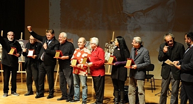 Karşıyaka, Nazım Hikmet’i Andı