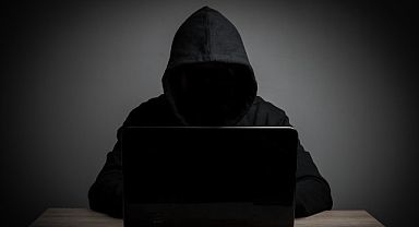 Kaspersky istihbaratına göre bir siber suç grubu, kötü amaçlı yazılımlarla hukuk, finans ve seyahat kurumlarını hedefliyor