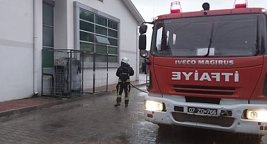 Klima motorunda çıkan yangın söndürüldü