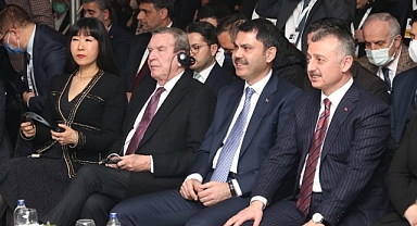 kocaeli Büyükşehir, 4. Kartepe Zirvesi'ni kitaplaştırdı