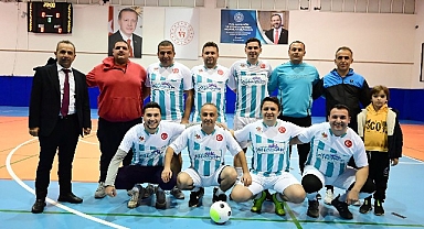 Kurumlar arası futsal turnuvası başladı