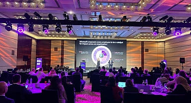 Microsoft, işletmelerin daha az kaynakla daha fazla iş yapmasını sağlayan Viva Sales’i duyurdu