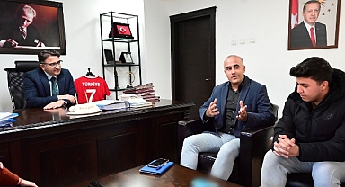 Öğrencilerden Kaymakam Çam’a ziyaret