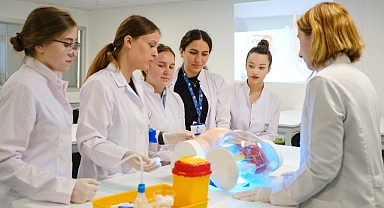 Öğrencilere Yönelik Araştırmaya Göre Yüz Yüze Eğitim Çevrimiçi Eğitime Göre Daha Verimli