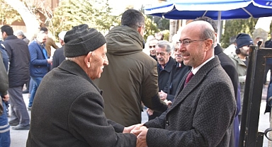 Selçuklu Belediye Başkanı Ahmet Pekyatırmacı Gülbey Camii'nde Vatandaşlarla Buluştu