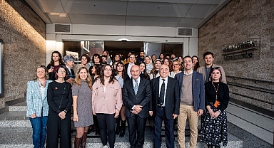 Yaşar Üniversitesi öğrencileri dönem sonu projelerini Ada Gazinosu üzerine yaptı