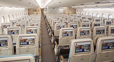 Yenilenen Emirates A380’lerden ilki hizmete girdi