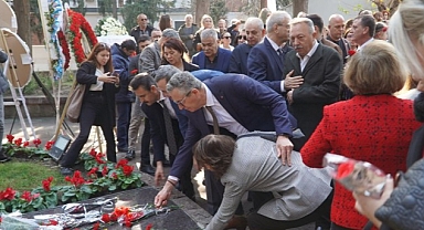 Zübeyde Hanım Karşıyaka’da Anıldı