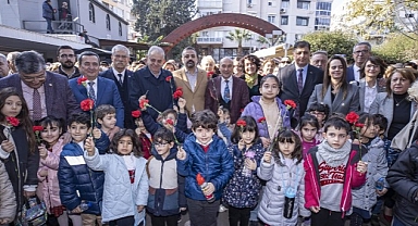 Zübeyde Hanım ölümünün 100. yıl dönümünde vefa ve umutla anıldı