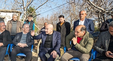 5 tır yem daha bölgeye gönderildi “Başka Bir Tarım Mümkün” vizyonu depremzede üreticilere de nefes aldıracak”