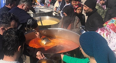 Acil Gıda Kolektifi Şefleri Deprem Bölgesinde