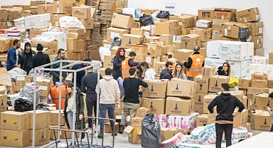 Afet bölgesine yardımlar 65 milyon lirayı aştı