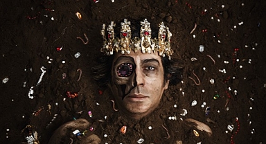 AKM’de Sahnelenecek Okan Bayülgen'in Oyunu Richard’ın Gelirleri Depremzedelerle Paylaşılacak